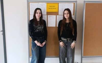 Učenice 8.c na školskom natjecanju iz njemačkog jezika